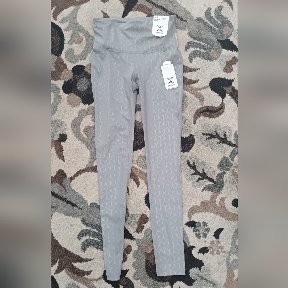 Xersion Womens Size XS High Rise Ankle Leggings Gray Side Pockets Comfortable - Picture 1 of 10